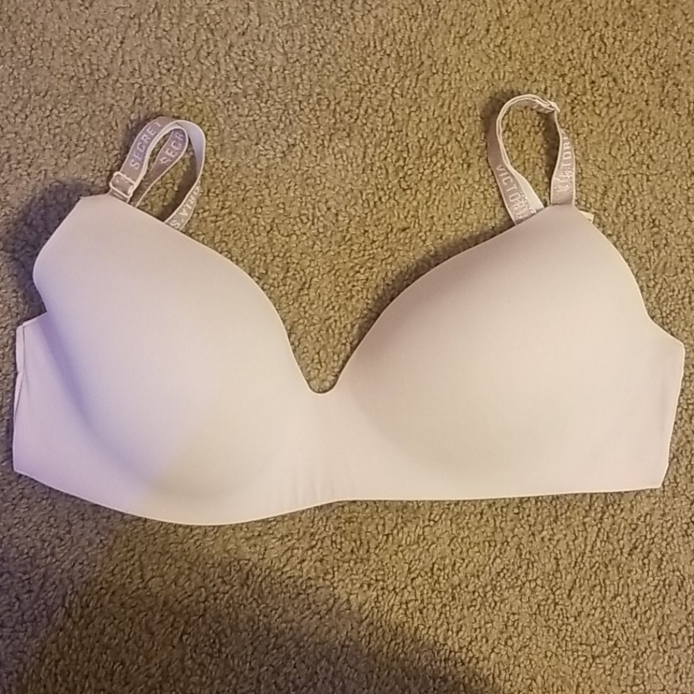 Victorias secret 36DDD bra